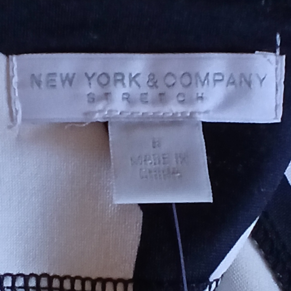 ❤️New York & Company Pencil Skirt❤️ - Picture 7 of 7
